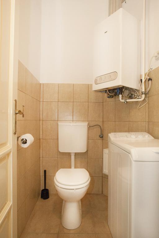 Carolyn Apartman In The Old City Leilighet Budapest Eksteriør bilde